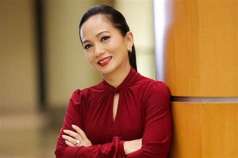 The Sensational Singapura Serenades Concert: Sheila Majid's Triumphant Return to the Stage!